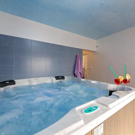 Villa Petra By Villsy