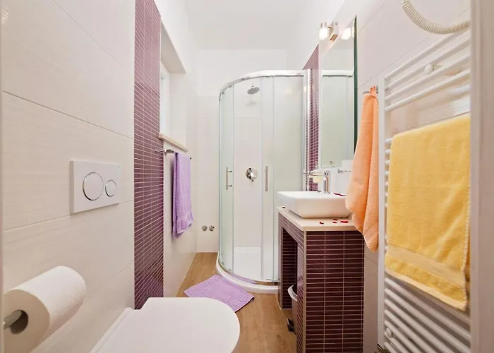 Petra By Villsy Kaštelir