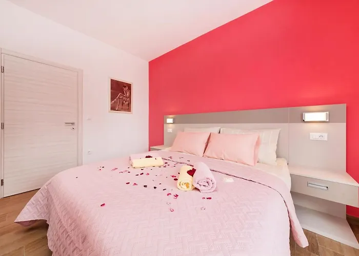 Petra By Villsy Villa