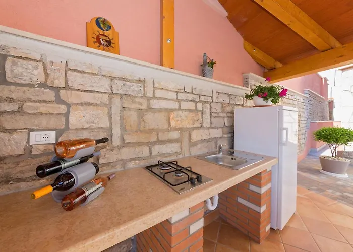 Petra By Villsy Villa