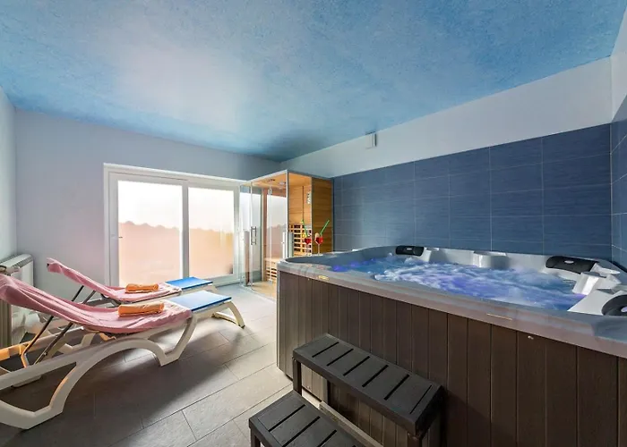 Petra By Villsy * Kaštelir